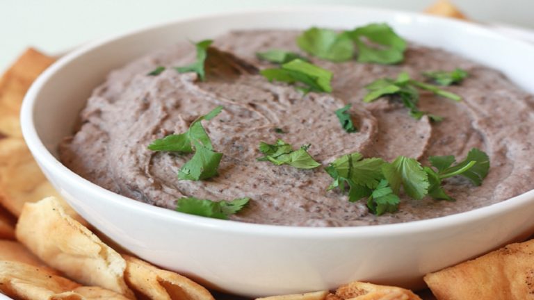 Sugar Free Sunday : Super Bowl Style Black Bean Dip